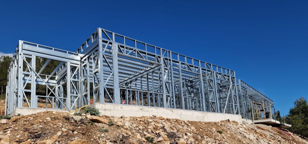 Vista Fronta Casa Steel Frame